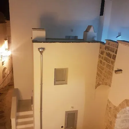 La Casa Dei Bombi - Polline Matino